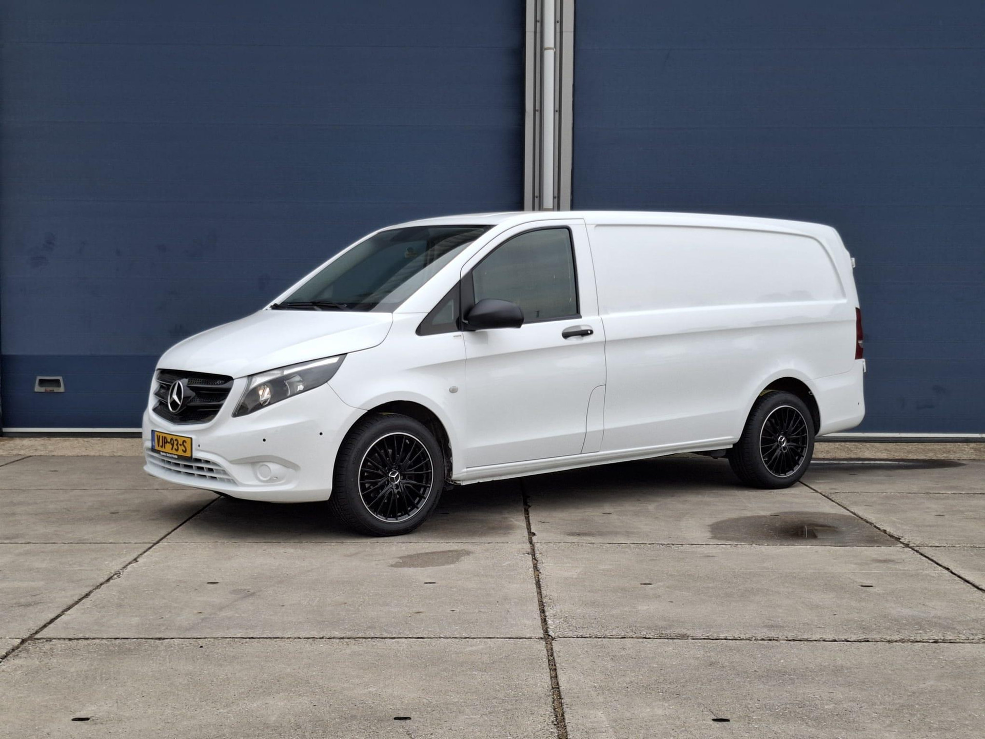 Mercedes Vito