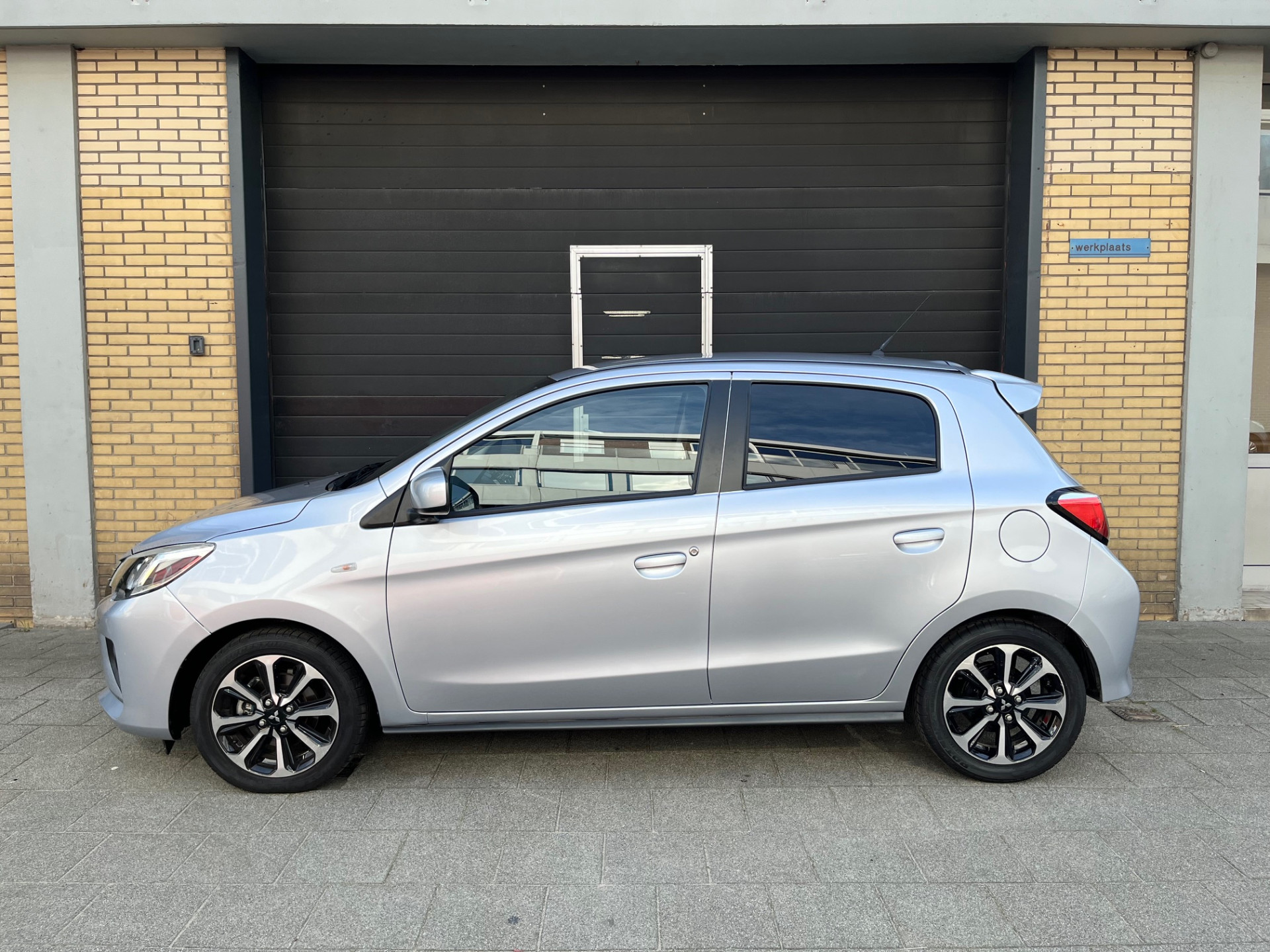 Mitsubishi Space star