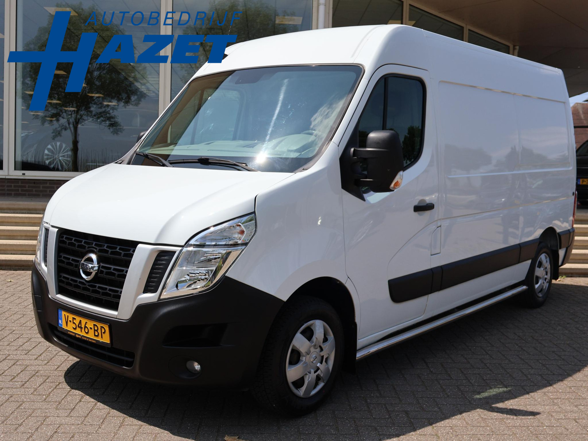 Nissan Nv400